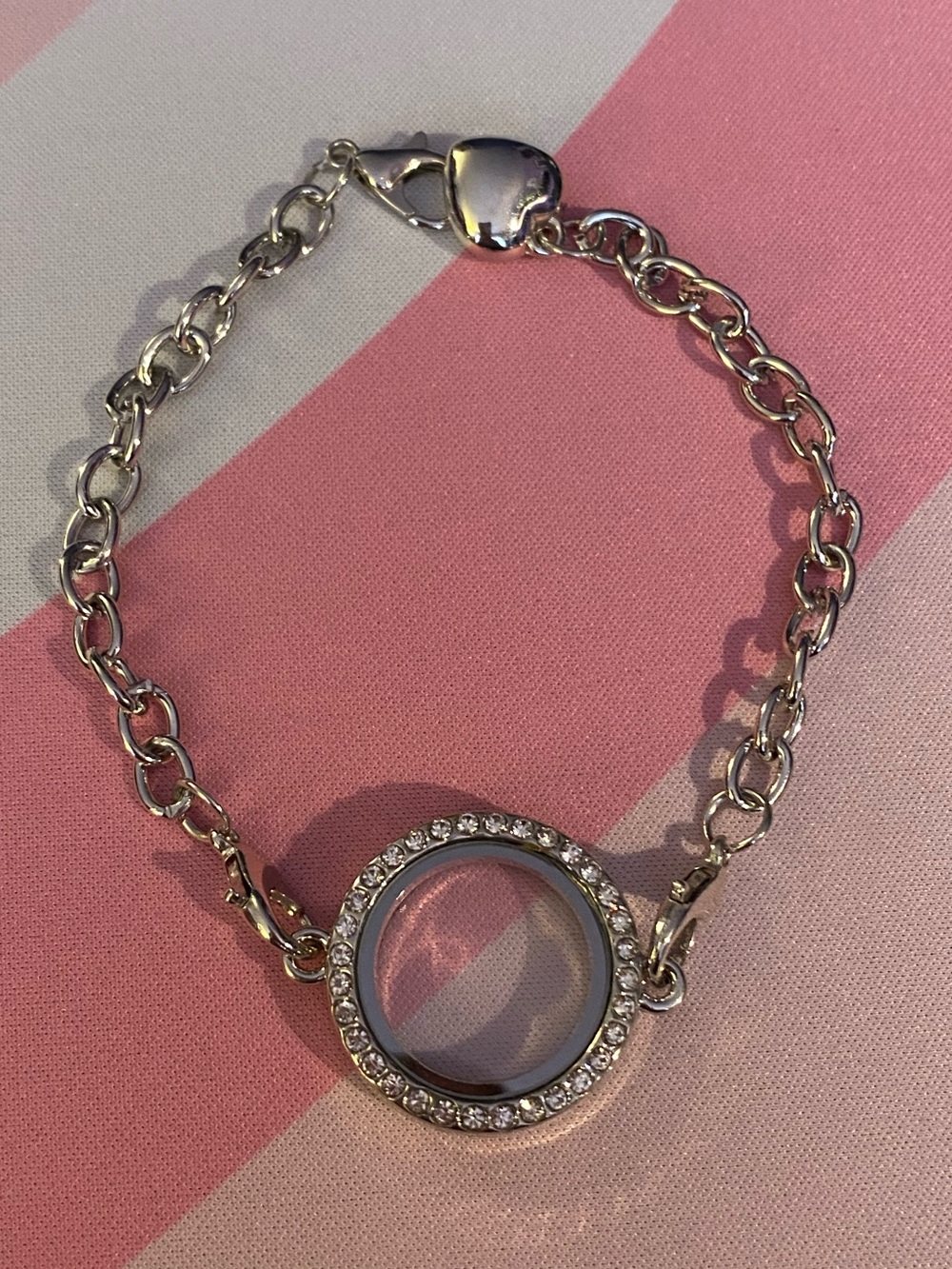 Silver Circle Crystal Floating Charm Bracelet